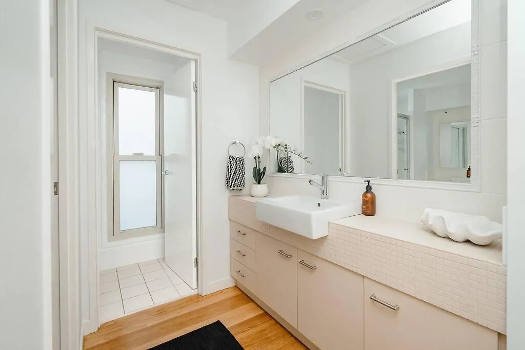 Luxurious Beachside Living Mudjimba